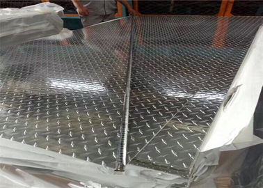 Porcellana Piatto di alluminio del passo del diamante di anti slittamento fornitore